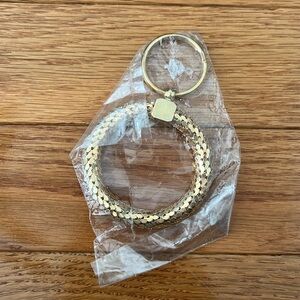 NWOT Vintage Gold Tone Textured Circle Keychain